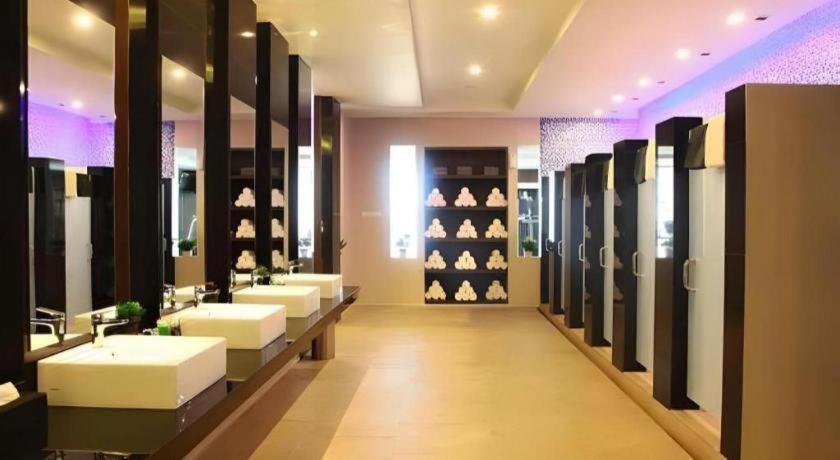 Aswin Hotel And Spa Makasar Zewnętrze zdjęcie